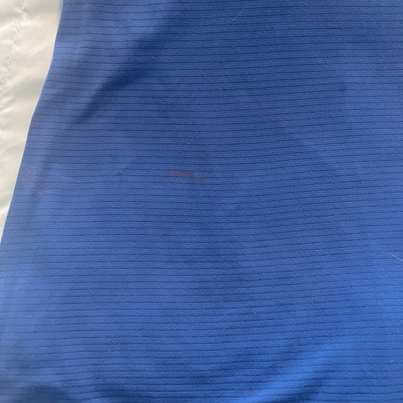 Two Lululemon tanks-size 6 - Picture 6 of 7